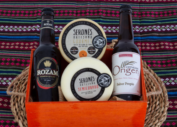 Pack regalo con queso y cerveza artesana de Almería
